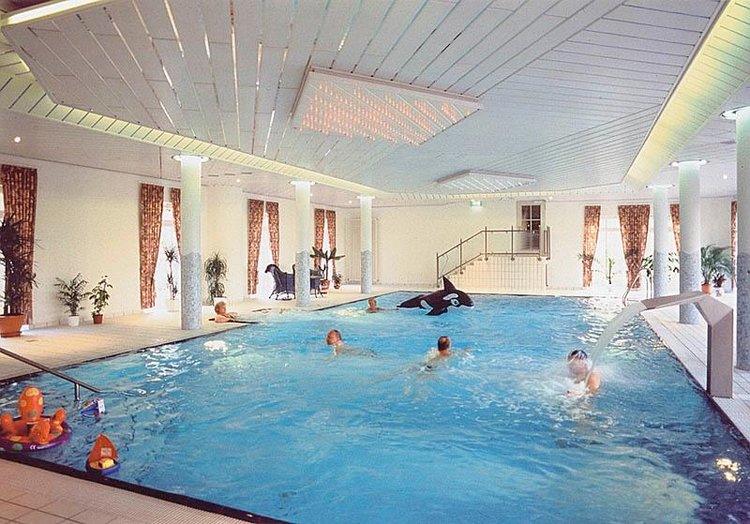 Zájezd Seehotel Heidehof *** - Meklenbursko - Přední Pomořansko / Klein Nemerow - Vnitřní bazén