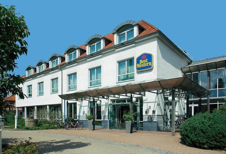 Zájezd Best Western Hotel Heidehof **** - Lüneburgská vřesoviště / Hermannsburg - Záběry místa