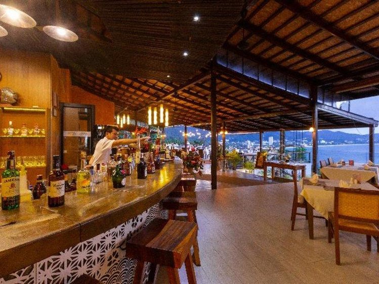 Zájezd Secret Cliff Resort & Restaurant **** - Phuket / Karon Beach - Bar