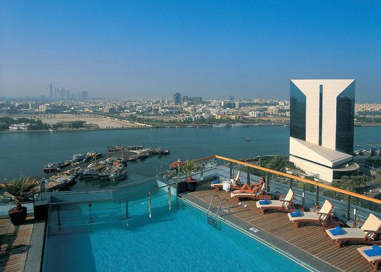 Zájezd Hilton Dubai Creek ***** - S.A.E. - Dubaj / Dubaj - Bazén