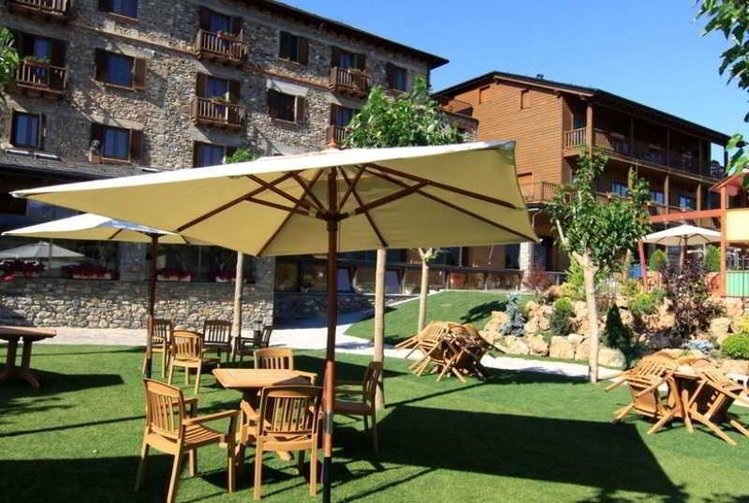 Zájezd Cerdanya Eco Resort **** - Pyreneje / Prullans - Zahrada