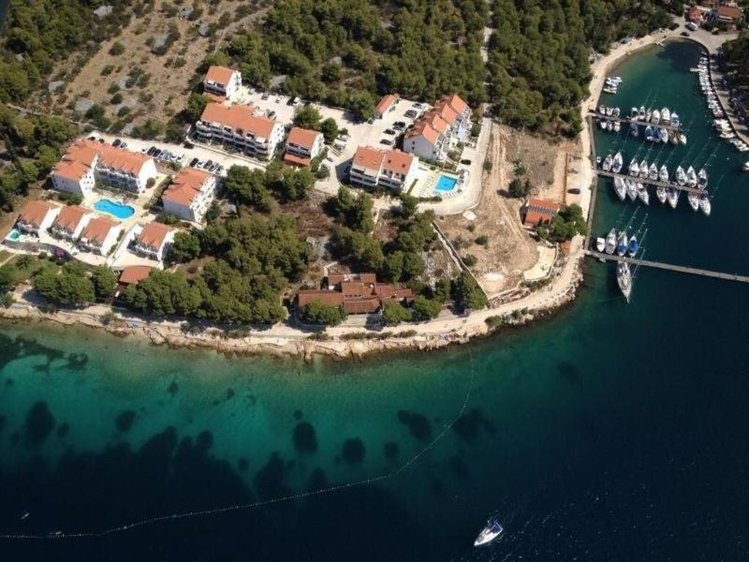Zájezd Illyrian Resort *** - Jižní Dalmácie a jiné ostrovy / Milna - Záběry místa