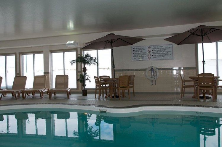 Zájezd Holiday Inn Express & Suites Dieppe Airport *** - Nový Brunswick / Dieppe - Vnitřní bazén