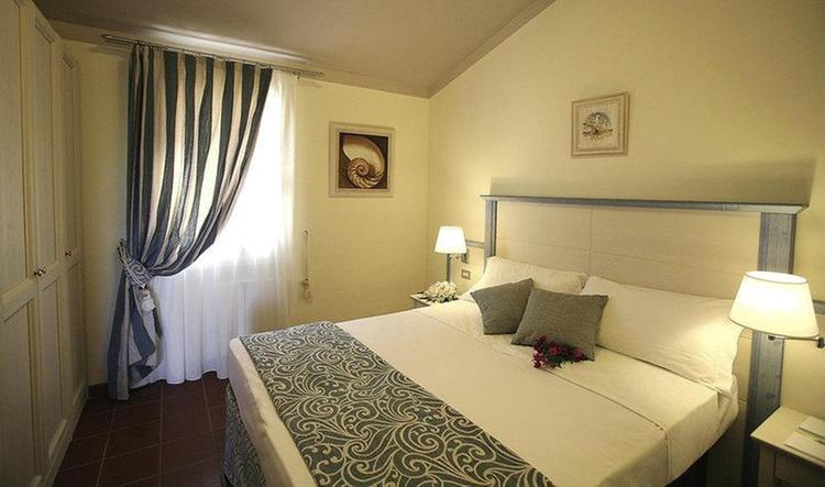 Zájezd Blu Hotel Laconia Village **** - Sardinie / Cannigione - Příklad ubytování