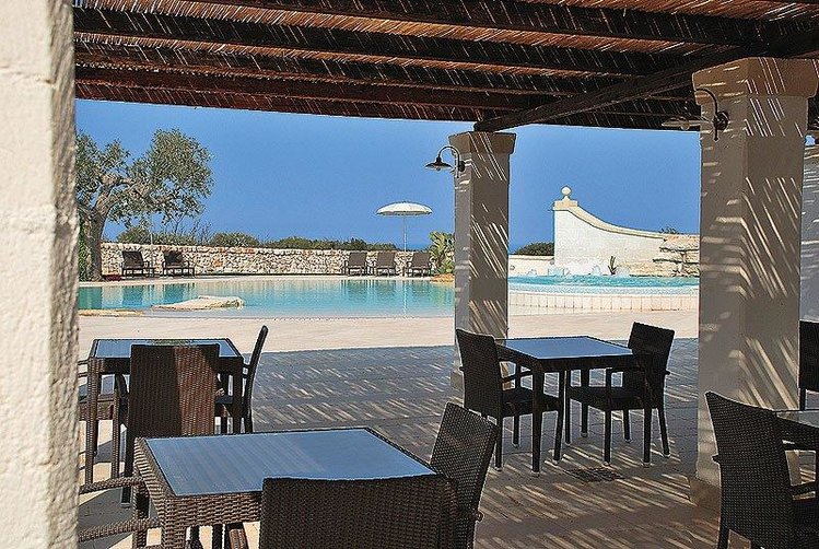 Zájezd Borgobianco Resort & Spa ***** - Apulie / Polignano a Mare - Bazén