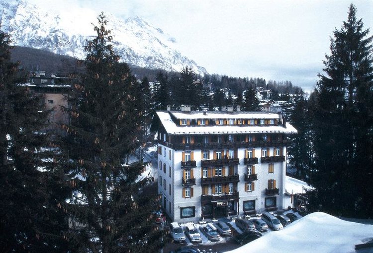 Zájezd Majoni **** - Jižní Tyrolsko - Dolomity / Cortina d'Ampezzo - Záběry místa