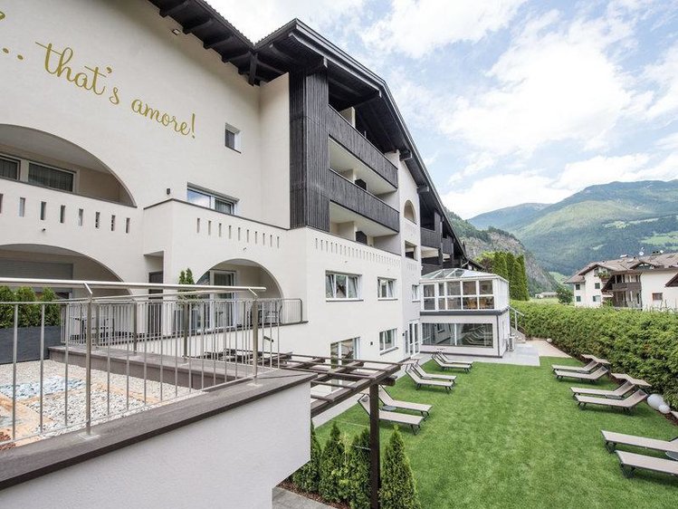 Zájezd Vitaurina Royal Hotel ***+ - Jižní Tyrolsko - Dolomity / Mühlen in Taufers - Záběry místa