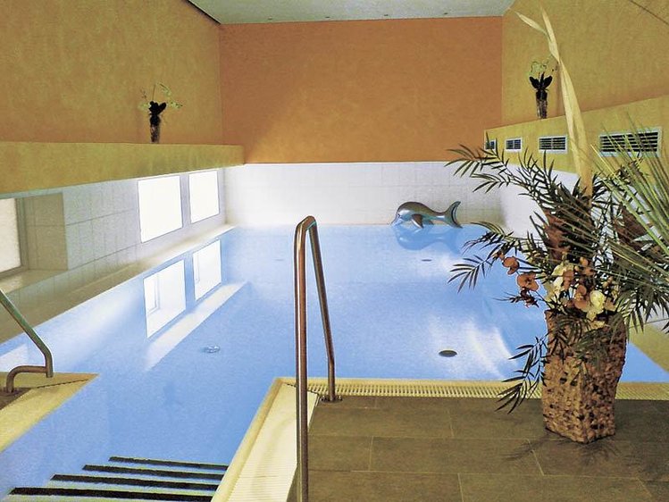 Zájezd Alphotel Ettal **** - Bavorské Alpy / Ettal - Vnitřní bazén
