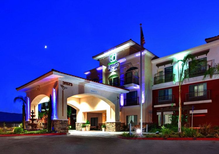 Zájezd Holiday Inn Express Hotel & Suites Lake Elsinore ** - Kalifornie - Monterey / Lake Elsinore - Záběry místa