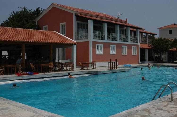 Zájezd Mykali Hotel ** - Samos / Pythagorio - Bazén