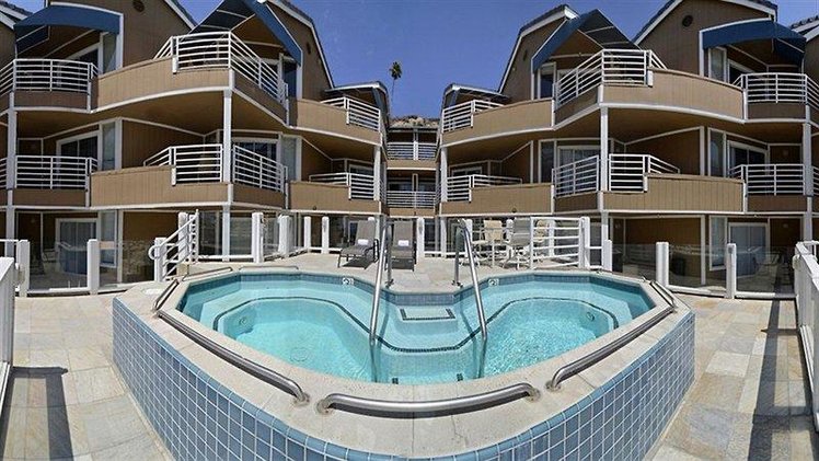 Zájezd Quality Inn & Suites Oceanview  - Kalifornie - Monterey / Capistrano Beach - Bazén