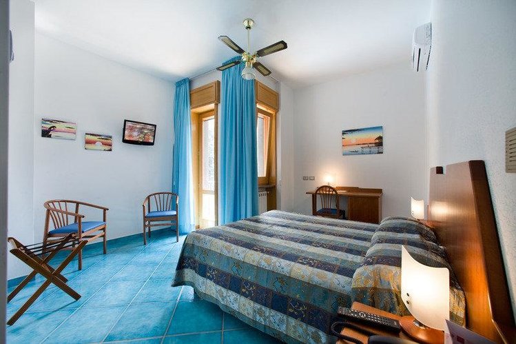 Zájezd Residence San Pietro **** - pobřeží Amalfi - Neapolský záliv / Maiori - Příklad ubytování