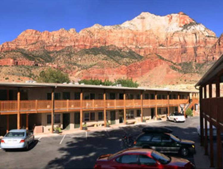 Zájezd Pioneer Lodge *** - Utah / Springdale - Záběry místa