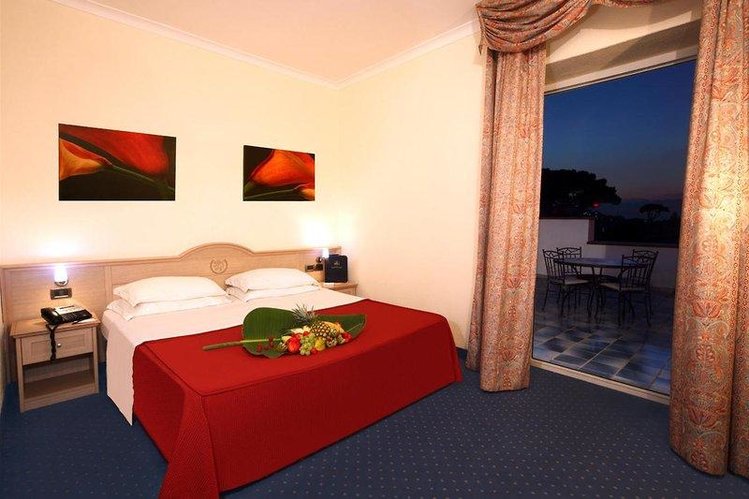 Zájezd Best Western Hotel Regina Palace Terme **** - Ischia / Ischia - Příklad ubytování