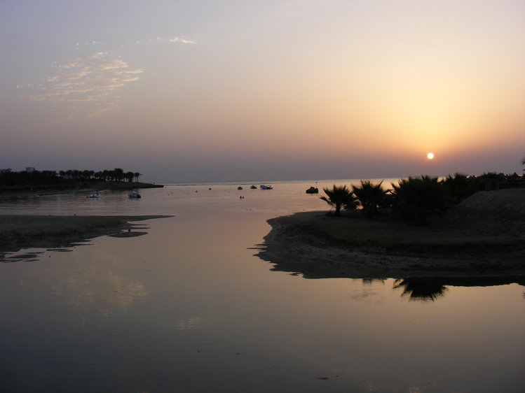Zájezd Brayka Bay **** - Marsa Alam, Port Ghaib a Quseir / Marsa Alam - ráno nad zátokou*