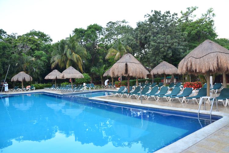 Zájezd Riu Lupita ***** - Yucatan / Playa del Carmen - hotelový bazén