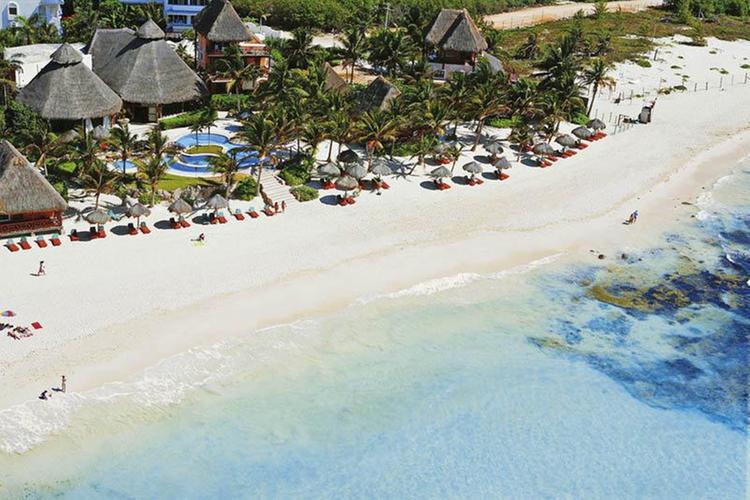 Zájezd Mahekal Beach Resort **** - Yucatan / Playa del Carmen - Pláž