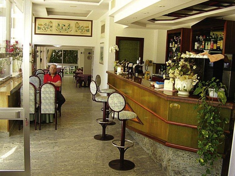 Zájezd Ritz ***+ - Abruzzo / Giulianova Lido - Bar