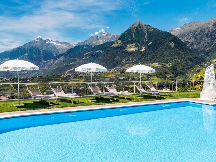 Zájezd Astor ***+ - Jižní Tyrolsko - Dolomity / Schenna - Bazén