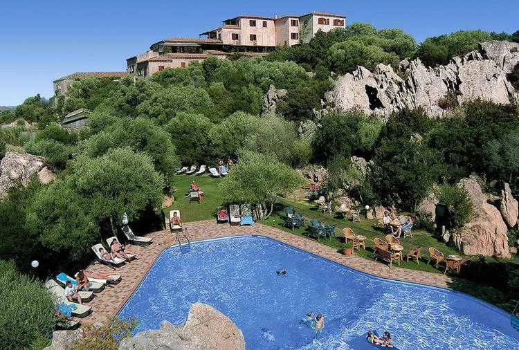 Zájezd Myo Hotel Rocce Sarde **** - Sardinie / San Pantaleo - Záběry místa