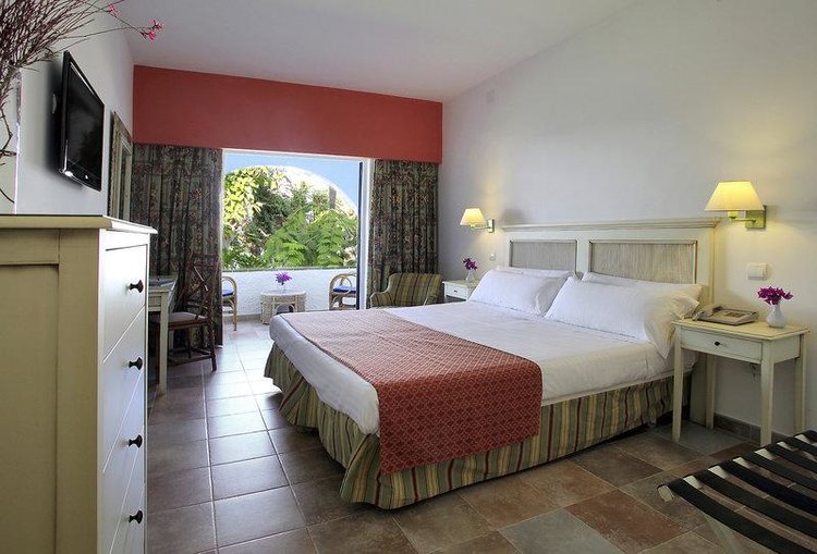 Zájezd PortBlue Salgar Hotel **** - Menorka / Sant Lluís - Příklad ubytování