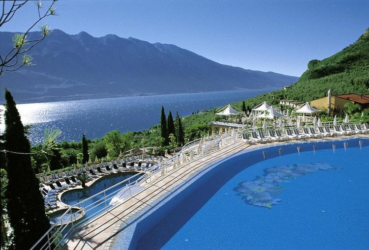 Zájezd San Pietro **** - Lago di Garda a Lugáno / Limone sul Garda - Bazén