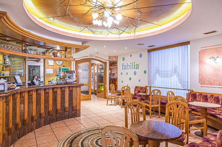 Zájezd Fabilia Family Hotel Polsa ***  - Jižní Tyrolsko - Dolomity / Brentonico - Bar