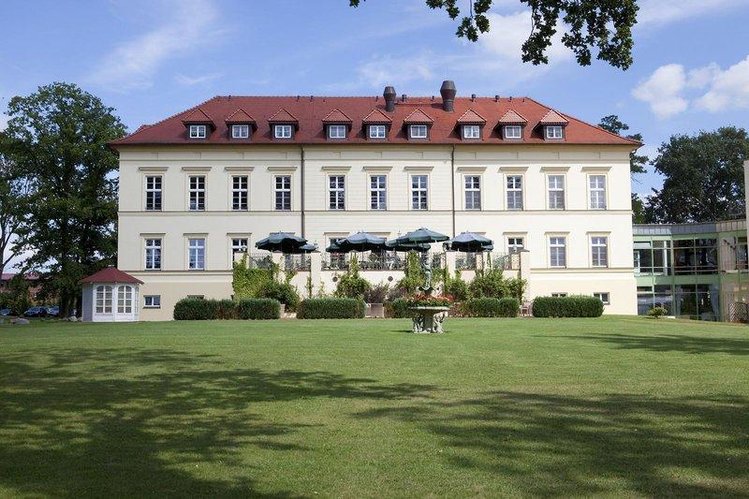 Zájezd Landhotel Schloss Teschow **** - Meklenbursko - Přední Pomořansko / Teschow - Záběry místa