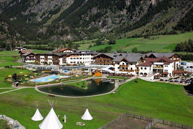 Zájezd Schneeberg Family Resort & Spa **** - Jižní Tyrolsko - Dolomity / Ridnaun - Záběry místa