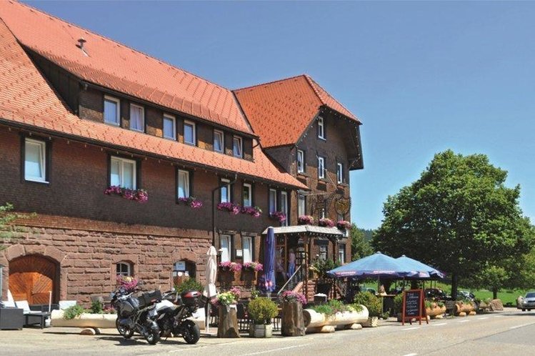 Zájezd Höhengasthof Land-gut-Hotel 'Adler' ** - Černý les / Lauterbach - Záběry místa