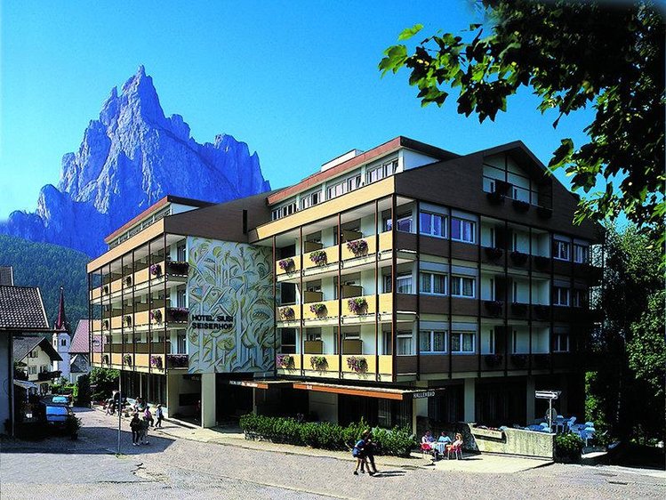 Zájezd Seiserhof *** - Jižní Tyrolsko - Dolomity / Seis am Schlern - Záběry místa