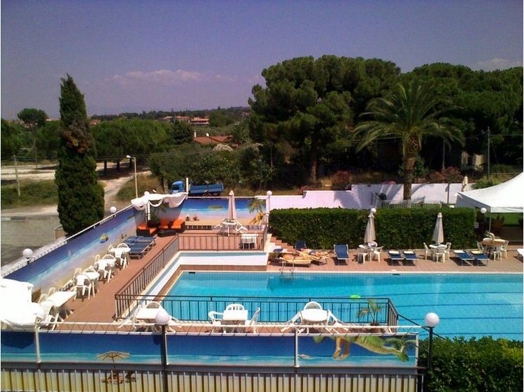 Zájezd One Park Hotel Roma *** - Řím a okolí / Marino - Bazén
