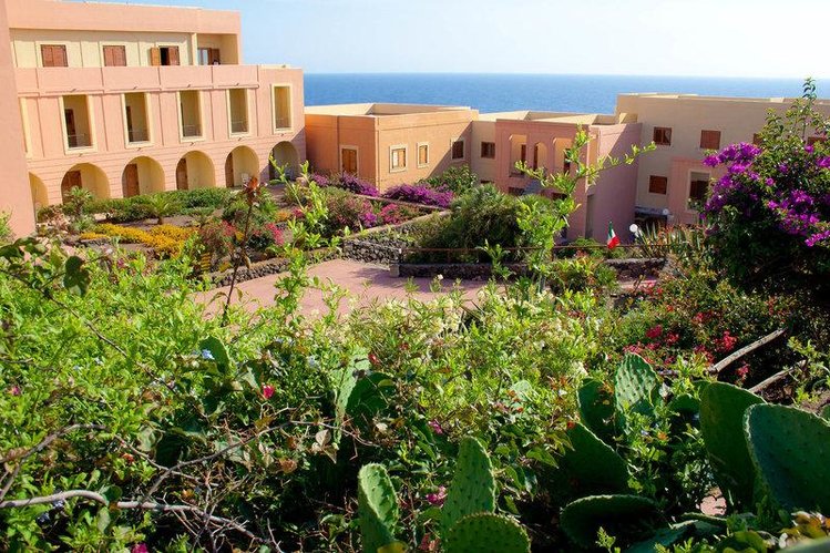 Zájezd Village Suvaki Hotel **** - Sicílie - Liparské ostrovy / Pantelleria - Záběry místa
