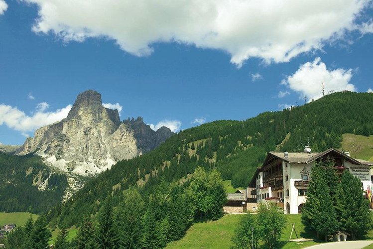 Zájezd Sporthotel Panorama **** - Jižní Tyrolsko - Dolomity / Corvara in Badia - Záběry místa