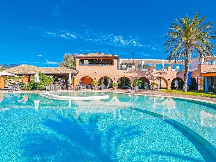 Zájezd Alma Resort ohne Transfer **** - Sardinie / Castiadas - Bazén