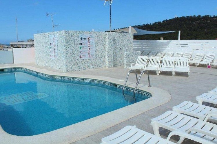 Zájezd Orvay Apartments ** - Ibiza / Sant Antoni de Portmany - Bazén