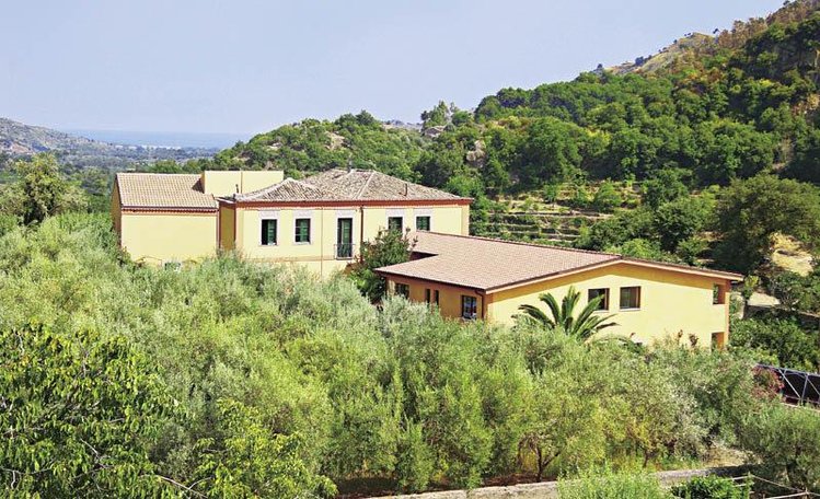 Zájezd Casale Romano Resort **** - Sicílie - Liparské ostrovy / Motta Camastra - Záběry místa