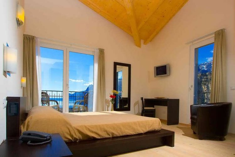 Zájezd Isola Verde *** - Lago di Garda a Lugáno / Nago - Příklad ubytování