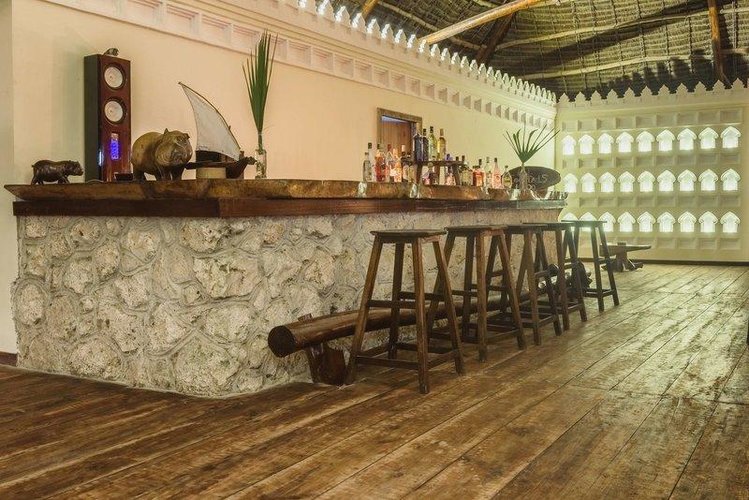 Zájezd Hakuna Majiwe Lodge ***+ - Zanzibar / Paje - Bar