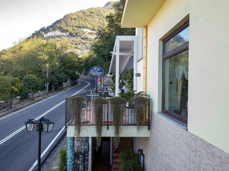 Zájezd Grand Hotel La Panoramica **** - pobřeží Amalfi - Neapolský záliv / Castellammare di Stabia - Záběry místa