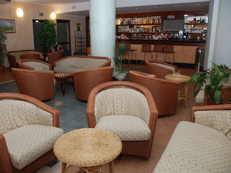 Zájezd Baia delle Mimose Hotel & Residence **** - Sardinie / Badesi - Bar