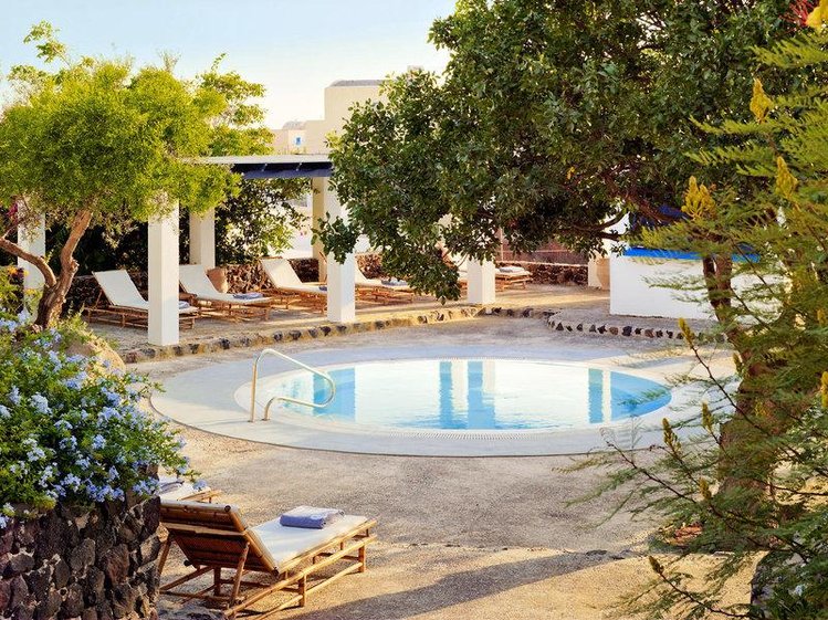 Zájezd Vedema, a Luxury Collection Resort ***** - Santorini / Megalochori - Bazén