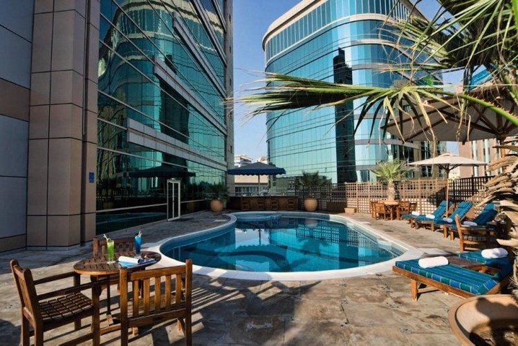 Zájezd City Seasons Suites Dubai **** - S.A.E. - Dubaj / Dubaj - Bazén