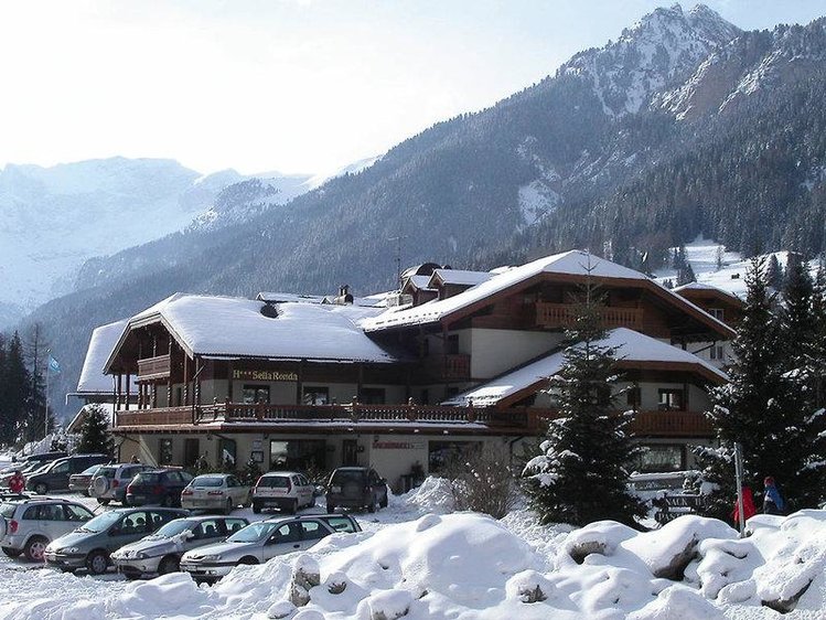 Zájezd SELLA RONDA & SERENELLA *** - Jižní Tyrolsko - Dolomity / Campitello di Fassa - Záběry místa