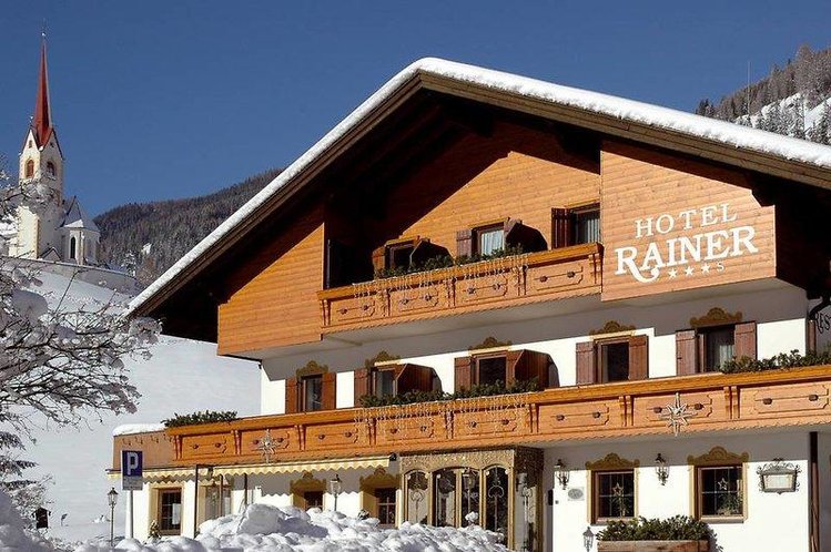 Zájezd Rainer **** - Jižní Tyrolsko - Dolomity / Innichen - Záběry místa