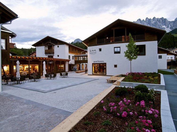 Zájezd Residence Zin Senfter **** - Jižní Tyrolsko - Dolomity / Innichen - Záběry místa