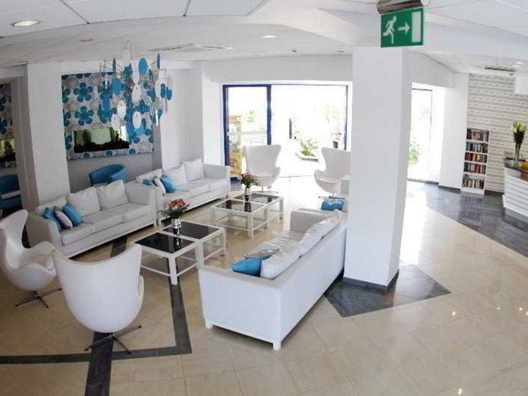 Zájezd smartline Lantiana Garden Apartments **** - Kypr / Protaras - Bar