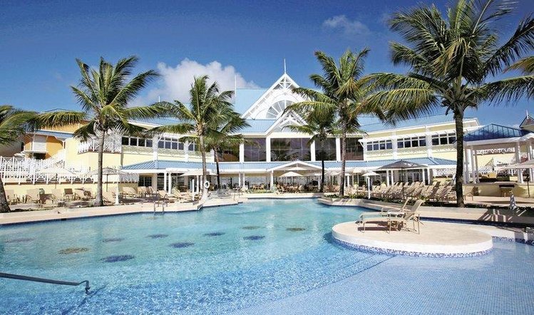 Zájezd The Magdalena Grand Beach Resort **** - Trinidad a Tobago / Tobago - Bazén