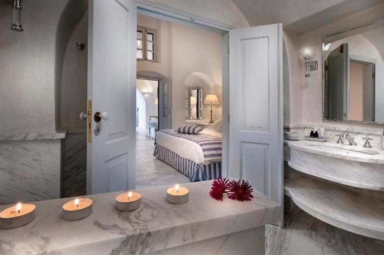 Zájezd Aigialos Niche Residences & Suites ***** - Santorini / Fira - Koupelna