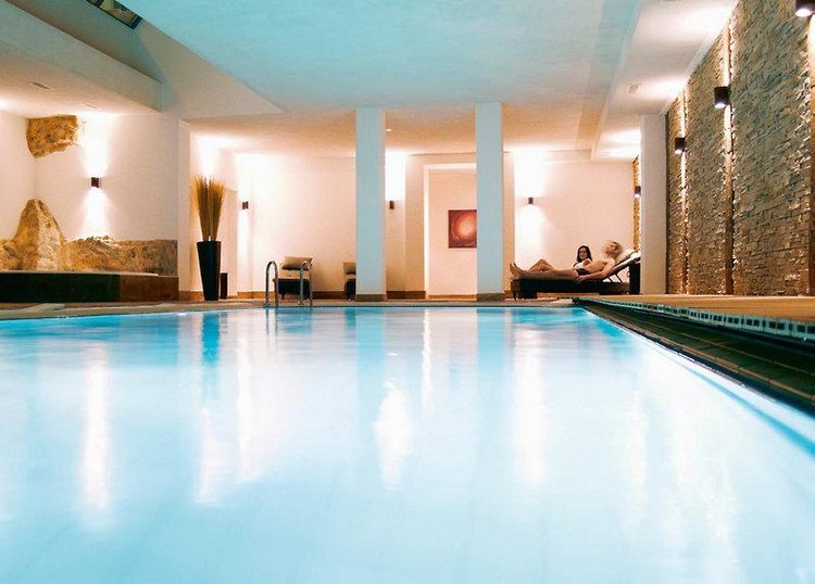 Zájezd Schweizerhof **** - Wallis / Saas-Fee - Vnitřní bazén